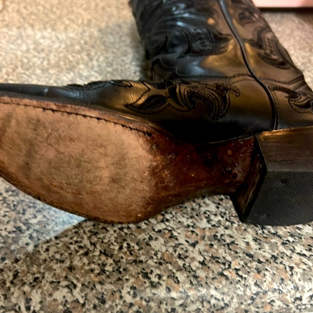 🕵️🕵️🕵️ REPUBLIC OF TEXAS BLACK HANDMADE COWBOY BOOT SIZE 6.5 EUC🕵️🕵️🕵️ - Picture 4 of 13